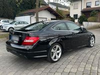 Gebraucht Mercedes C220 170 PS (125 kW) 2015 Schwarz Coupé