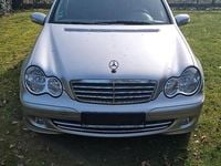 Gebraucht Mercedes C180 143 PS (105 kW) 2005 Silber Limousine