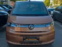 Używany VW Multivan Highline 150 KM (110 kW) 2025 Andere Minivan