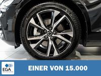 Gebraucht Volvo V60 Plus 197 PS (144 kW) 2024 Metallic Kombi