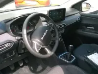 Gebraucht Dacia Jogger Expression 110 PS (80 kW) 2026 Dolomit garu metallic Van / Kleinbus