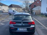 Gebraucht BMW 116 Advantage 109 PS (80 kW) 2018 Grau Kleinwagen