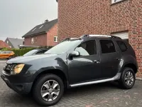 Gebraucht Dacia Duster Prestige 125 PS (91 kW) 2014 Grau SUV