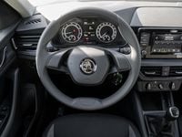 Gebraucht Skoda Scala Cool Plus 95 PS (69 kW) 2023 Weiß Kleinwagen