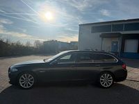 Gebraucht BMW 530 258 PS (189 kW) 2012 Grau Kombi