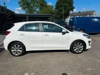 Gebraucht Kia Rio Edition 7 84 PS (61 kW) 2023 Weiß Limousine