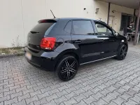 Gebraucht VW Polo 90 PS (66 kW) 2015 Schwarz Kleinwagen
