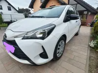 Gebraucht Toyota Yaris 69 PS (50 kW) 2017 Weiß Kleinwagen