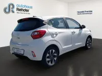 Gebraucht Hyundai i10 Trend 63 PS (46 kW) 2025 Weiß Kleinwagen