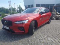 Gebraucht Volvo V60 Plus 197 PS (144 kW) 2024 Rot Kombi
