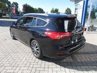 Gebraucht Ford Focus Titanium 155 PS (114 kW) 2020 Obsidianschwarz metallic Kombi