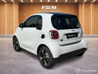 Gebraucht Smart ForTwo Coupé 60 kW (82 PS) 2024 Bodypanels in white Kleinwagen
