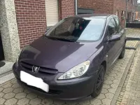 Gebraucht Peugeot 307 90 PS (66 kW) 2003 Violet Limousine