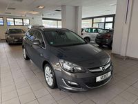 Gebraucht Opel Astra Exklusiv 120 PS (88 kW) 2015 Grau Kombi