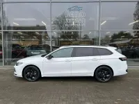 Gebraucht VW Passat R-line 193 PS (141 kW) 2025 Pure white Kombi