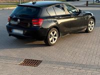 Gebraucht BMW 116 136 PS (100 kW) 2013 Schwarz Kleinwagen