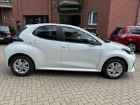 Neu Mazda 2 Center-Line 92 PS (67 kW) 2025 Weiß Limousine