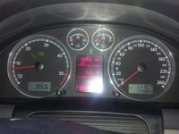 Gebraucht VW Passat Highline 222 PS (163 kW) 2004 Grau metallic Kombi