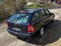 Gebraucht Mercedes 200 163 PS (119 kW) 2007 Blau Kombi