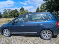 Gebraucht Kia Carens 144 PS (105 kW) 2009 Blau Van / Kleinbus