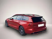 Gebraucht Volvo V60 Ultimate 455 PS (334 kW) 2023 Manufacturer Kombi