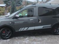 Gebraucht Dacia Dokker Stepway 115 PS (84 kW) 2018 Grau Van / Kleinbus