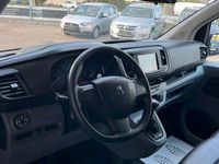 Gebraucht Peugeot Expert 122 PS (89 kW) 2021 Schwarz Van