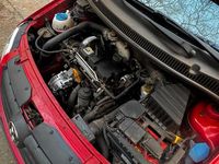 Gebraucht VW Fox 69 PS (50 kW) 2010 Rot Kleinwagen