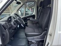 Gebraucht Peugeot Boxer Premium 100 kW (136 PS) 2023 Weiß Van