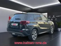 Gebraucht Suzuki Vitara Comfort 129 PS (94 kW) 2022 Cosmic black pearl SUV