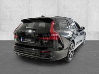 Gebraucht Volvo V60 Plus 197 PS (144 kW) 2024 Kombi