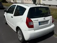 Gebraucht Citroën C2 Tonic 60 PS (44 kW) 2009 Weiß Kleinwagen