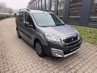 Gebraucht Peugeot Partner Tepee 120 PS (88 kW) 2017 Silber Van / Kleinbus