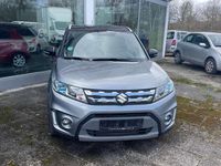 Gebraucht Suzuki Vitara Comfort+ 120 PS (88 kW) 2017 Grau schwarz SUV