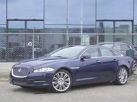 Gebraucht Jaguar XJ Premium Luxury 385 PS (283 kW) 2011 Blau Limousine