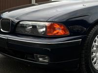 Gebraucht BMW 520 Exclusive 150 PS (110 kW) 2003 Blau Limousine