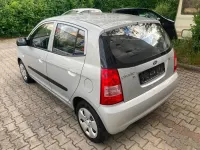 Gebraucht Kia Picanto LX 65 PS (47 kW) 2007 Silber Kleinwagen