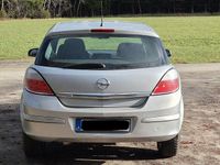 Gebraucht Opel Astra 90 PS (66 kW) 2004 Silber Limousine