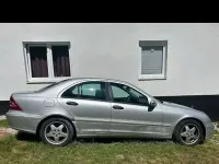 Gebraucht Mercedes C220 Classic 150 PS (110 kW) 2007 Limousine