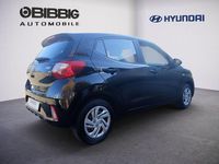 Gebraucht Hyundai i10 Select 63 PS (46 kW) 2024 Weiß Kleinwagen