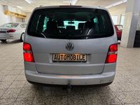 Gebraucht VW Touran Highline 140 PS (102 kW) 2005 Silber Van / Kleinbus