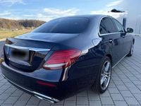 Gebraucht Mercedes E220 194 PS (142 kW) 2016 Blau Limousine