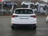 Gebraucht Skoda Fabia Active 65 PS (47 kW) 2022 Weiß Limousine