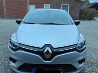 Gebraucht Renault Clio IV LIMITED 90 PS (66 kW) 2017 Grau Kleinwagen