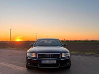 Second-hand Audi A8 2004 Berlinǎ