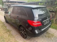 Second-hand Mercedes B200 156 CP (114 kW) 2012 Negru Monovolum
