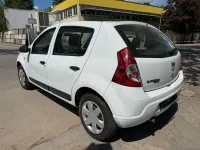 Gebraucht Dacia Sandero 75 PS (55 kW) 2009 Weiß Limousine