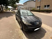 Gebraucht Peugeot 206 60 PS (44 kW) 2009 Blau Kleinwagen