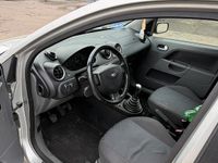 Gebraucht Ford Fiesta 80 PS (58 kW) 2003 Grau Kleinwagen