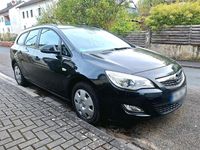 Gebraucht Opel Astra 140 PS (102 kW) 2012 Schwarz Kombi